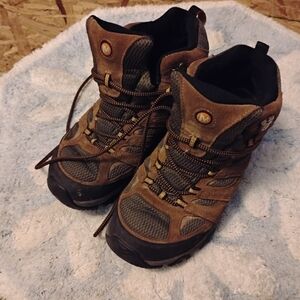 Merrell Brown and Black Hiking Boots